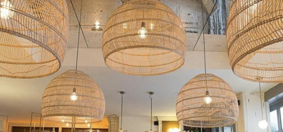 Tại Sao Nhà Hàng Cần Trang Trí Mây Tre?