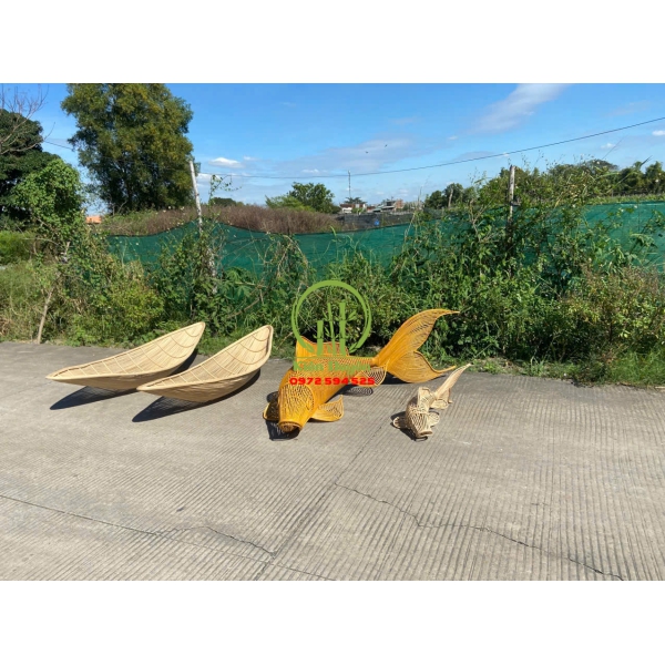 ĐÈN CON CÁ VÀ THUYỀN MÂY TRE ĐAN KD01